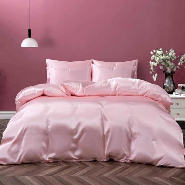 5-Piece Satin Duvet Cover Set | Fits Full/Queen Sizes | Luxurious Silky Texture | Blush Pink Bedding Set with Zipper Closure | Includes 1 Duvet Cover + 4 Pillowcases (Duvet Insert Not Included)